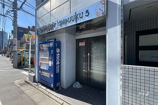 エントランス