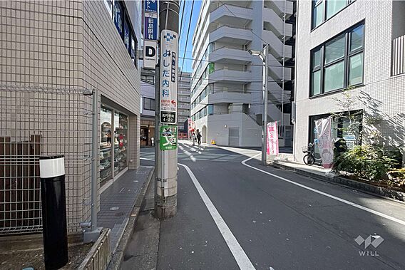 敷地西側の前面...