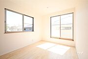 南東側洋室6.0帖［2025年9月6日撮影］