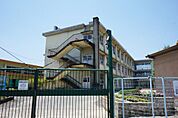 枚方市立春日小学校　歩10分