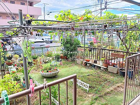 日当たり良好な専用庭
