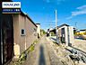 外観：前面道路含む現地写真