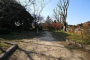 萬葉公園 620m