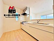 ◆住宅ローンもお任せください！色々な銀行からお客様に合った銀行をご提案いたします！！物件に関しての詳細は「不動産キャリア２０年」以上の私がお伝えします！素敵なマイホームを一緒に見つけましょう♪