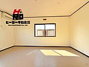 ◆住宅ローンもお任せください！色々な銀行からお客様に合った銀行をご提案いたします！！物件に関しての詳細は「不動産キャリア２０年」以上の私がお伝えします！素敵なマイホームを一緒に見つけましょう♪