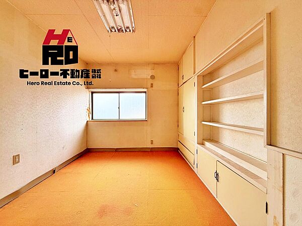 寝室