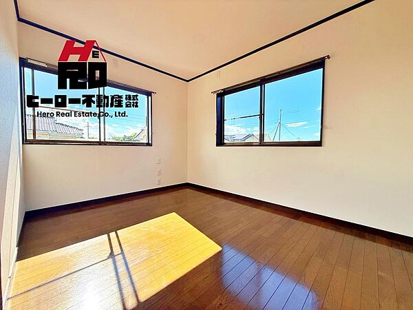 洋室を拡大表示