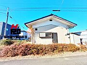 自然に溶け込む優しい外観。