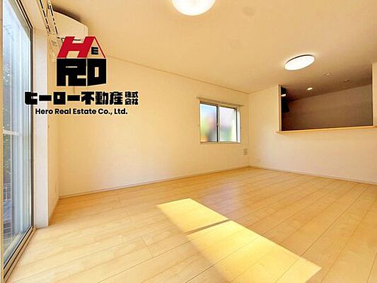 リビング/ダイニング 前橋市国領町2丁目　中古物件