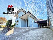 ここから始まる「日常」はご家族にとって大切で貴重な時間。少しでも豊かに、少しでも快適に。そんな想いから生まれた本邸宅は、これから先のお住まいをきっと支えてくれるはずです。　　　