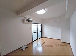 近鉄奈良線 新大宮駅 徒歩5分の賃貸マンション 7階1Kのリビング/ダイニング