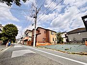 前面道路を含む現況写真