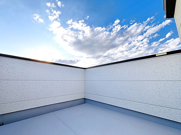 バルコニーを拡大表示