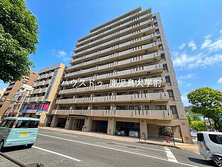 平面・機械式駐車場/有(月額18000~20000円、 空き状況は管理会社へ要確認)
