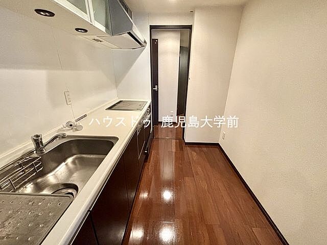 キッチン ラル加治屋町 2階/-