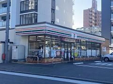 セブンイレブン名古屋亀島2丁目店 徒歩6分。 480m