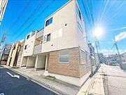◆3階建◆ガレージ付♪◆駅まで平坦◆平坦地◆整形地※AI加工画像につき現況と異なる