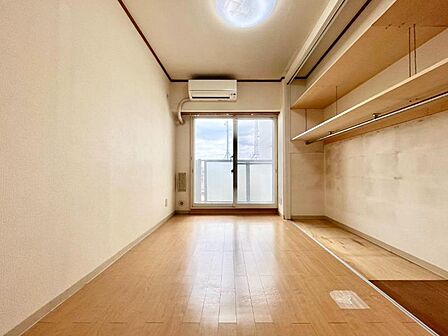 クローゼットの付いたお部屋です。