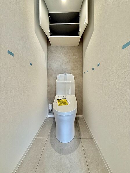 温水洗浄便座付トイレ