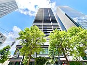総戸数428戸の大規模マンション。大規模ならではの共用施設が充実しているマンションです。 ※施設によって使用料がかかる場合があります。詳しくはお問い合わせください。