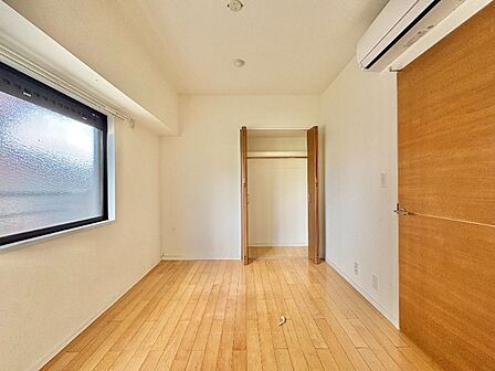 全室採光の角部屋!各洋室それぞれ使いやすい間取りです。