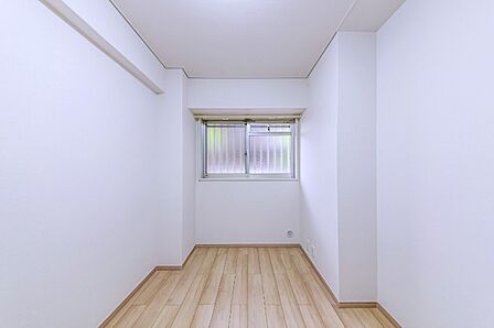 洋室(4.7帖)