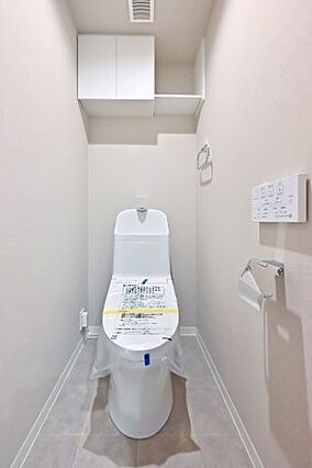 トイレは温水洗...