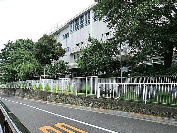台東区立忍岡中...