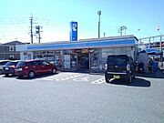 ローソン久留米東合川六丁目店まで270m