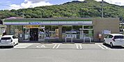 ファミリーマート 久留米御井町店（1055m）
