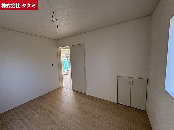 洋室を拡大表示