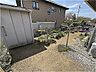 外観：敷地南側のお庭です。かなり広さがあります。