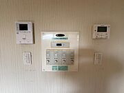 床暖房のパネルがリビングにあります。
