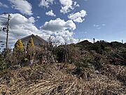 敷地内部から南東方向への写真です。