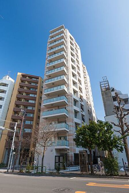 「神田」駅・「秋葉原」駅が徒歩圏内・9駅10路線利用可能な利便性に恵まれた好立地。