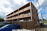 エフ　プラッツ