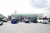 コンビニ「ファミリーマート 宇都宮駒生2丁目店まで204m」