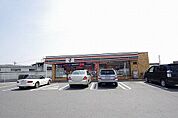 コンビニ「セブンイレブン 宇都宮簗瀬城東小前店まで281m」