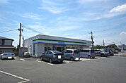 コンビニ「ファミリーマート 宇都宮五代二丁目店まで503m」