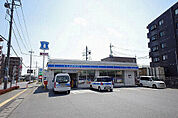 コンビニ「ローソン 宇都宮今泉新町店まで84m」