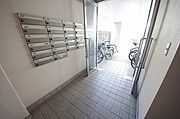 建物入り口