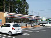 コンビニ「セブンイレブン 宇都宮岡本中央店まで378m」