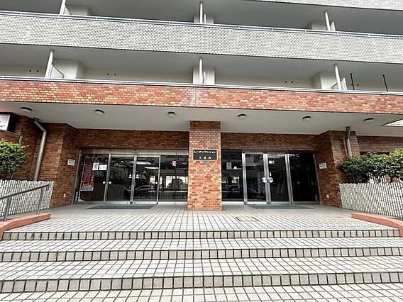 マンション玄関