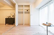 洋室のクロゼット