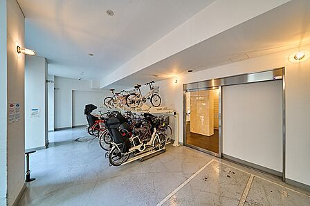 屋内自転車置き場