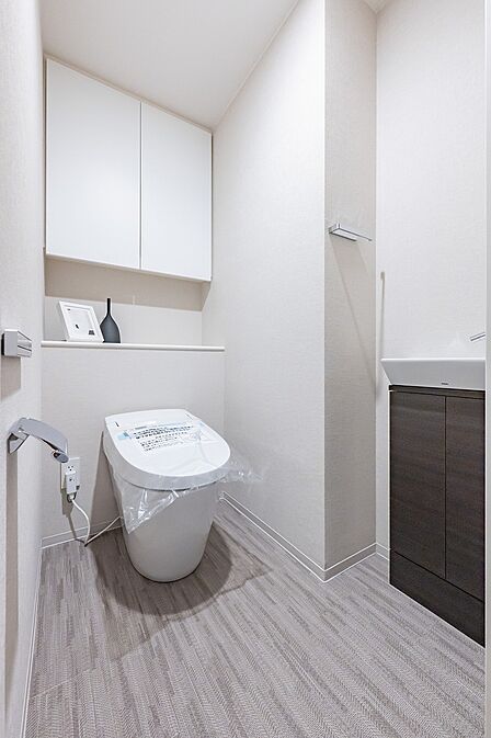 トイレ手洗い付き