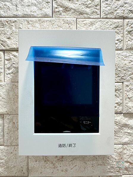 ※同施工会社施工例　訪問者の顔がモニターに映るため、不審者や知らない人を確認することができます。家族や財産を守るセキュリティ対策に役立ちます！