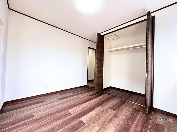 洋室を拡大表示