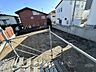 外観：北側道路が叶えるのは、深遠なプライバシーと南側に広がる光豊かなプライベートガーデン。悠々たる平屋や多世代邸宅、並列ガレージなど、静謐と格調が調和する湘南の新たな邸宅思想がここに結実します。
