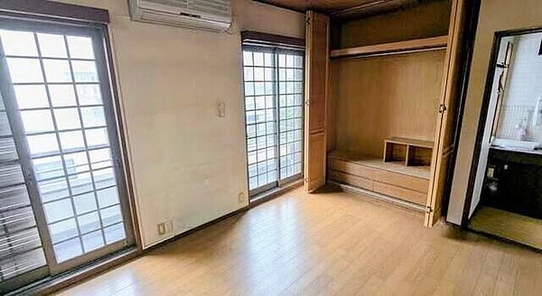 洋室